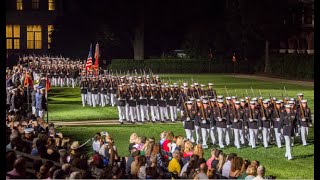 美國海軍陸戰隊操槍+美國海軍陸戰隊軍樂隊鼓隊表演.アメリカ海兵隊の銃+アメリカ海兵隊の軍楽隊のドラムチームのパフォーマンス, 미 해병대 총포 + 미 해병대 군악대 드럼팀 공연