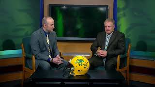 Sports Alex Egan chats with Chris Klieman after EWU