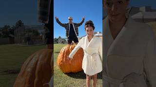 CARVE A 1000 POUND PUMPKIN WITH ME!! 🎃 #jackolantern #pumpkincarving