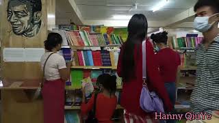 တစ်နေရာထဲမှာစာအုပ်အစုံရ at Yangon Book Plaza