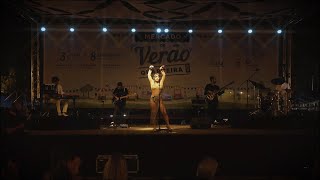 CRISTINA CHERRY - These Boots Are Made for Walkin' (Live Performance Mercado de Verão Quarteira)