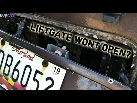 FIXING A LIFTGATE THATS STUCK CLOSED (JEEP ZJ) - YouTube