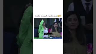 #pakistan #pakistangirl #girls #indian #cricket #stadium #cameraman #newshortvideo #new#indvspak