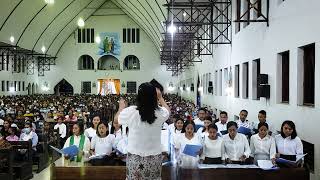 LAGU NATAL FELIZ NAVIDAD BY FOMENI CHOIR