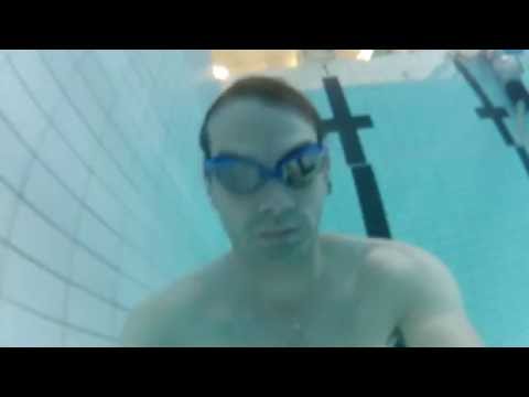 6 Tips on how to hold your breath longer under water (for beginners) 6 Tips on how to hold your breath longer under water (for beginners)