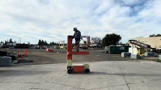 Lot G-0112: JLG 1230ES Vertical Mast Lift - 12' Max Height