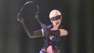 Madonna - Erotica (Live from The Girlie Show 1993)