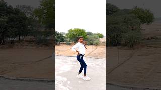 Dawai Chalta #viralshortsvideo #viraldance #viral #dance #bhojpuridance #viral #song 🥰🔥💃🙈🌹💯...