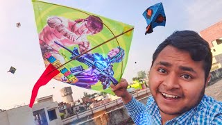 Flying Famous 😯 Free Fire Kite