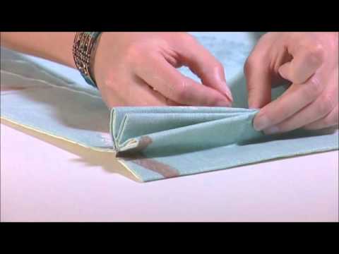 How to make a Pinch Pleat (Curtain Academy) How to make a Pinch Pleat (Curtain Academy)