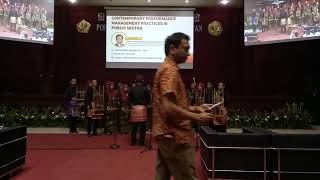 SABDANUSA PKN STAN perform di Kuliah Umum Manajemen