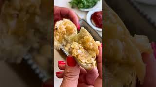 Easy Garlic Confit #food #garlic #garlicconfit #foodnetwork #foodies #youtubeshorts #shorts #recipe