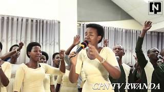 Murugo by Nazir choir Live//iyindirimbo yafashije benshi mugiterane cy'urubyiruko Adepr kumukenke