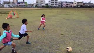 ２０１８年４月７日のdivertir（ディヴェルチール）サッカースクールの保育園巡回指導！