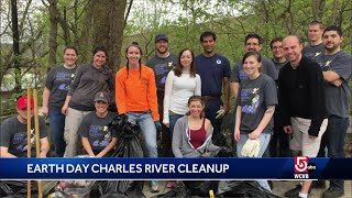 Dozens volunteer to clean up Charles River on Earth Day weekend