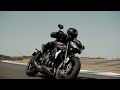 新型street triple シリーズ