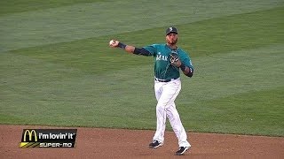 MIN@SEA: Cano makes a great play on the run