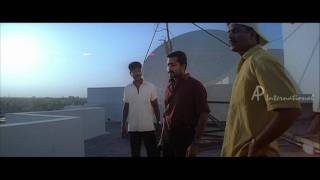 Kaakha Kaakha Movie Scenes | Suriya shoots a gangster | Daniel Balaji | Gautham Menon