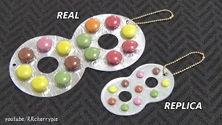 Keychain 38 - ミニチュア駄菓子マスコット（15種）本物と比較