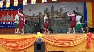 Praney Ly-Kemso (dancing team perform robam Kous trolok for Pchum Ben in NZ on 14 09 19)