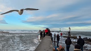 Sturm-Hochwasser in Warnemünde - 11.01.2025