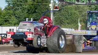 Super Stock Tractors @ St-Hyacinthe 2016 Tractor Pulling by ASTTQ