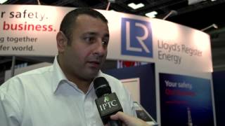 حکیم بن عبدالله LLOYD's REGISTER ENERGY با Eithne Treanor در IPTC در دوحه 2014 صحبت کرد.