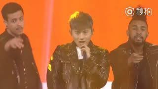 2018 08 18 - 亚洲新歌榜2018年度盛典 【Pretty Whie LIes - 张杰 Zhang Jie (Jason Zhang)】