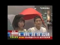 咦！傘骨呢？　創意「雨傘」造型吸睛