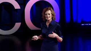 The Science Behind Breast Implant Illnesses | Laura Miles | TEDxUCO