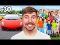 30 Lamborghinis vs 10,000 People