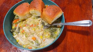 4 Ingredients Crockpot Chicken Pot Pie with Hawaiian Sweet Bread