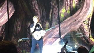 Ed Sheeran - Shape of You (Divide Tour - 2nd May - O2 Arena)