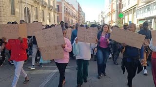 Bari, migranti del centro Cara protestano davanti a Prefettura