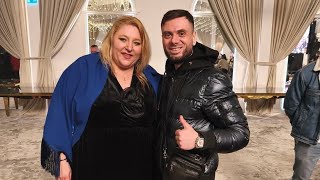 Diana șoșoacă este chemată la toate televiziunile din America și spune cât de corupt e România etc:)