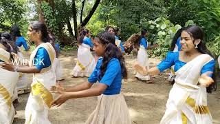 സൂര്യ ബിംബത്തിന്‍ തേജസാലേ, ഒരു അടിപൊളി ഓണംകളി പാട്ട് | Sumanya,Team Vaidehi kuttichira |nadanpattu