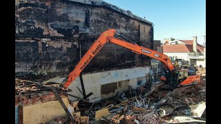 Doosan DX300 Super Long Reach: Building Demolition