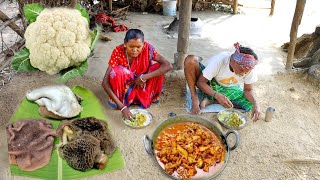 How santali tribe couple cooking GOAT INTESTINE with Cauliflower for their lunch