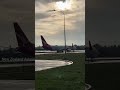 Qantas Boeing 737-838 Taxiing At Christchurch Airport #shorts #planes #aviation #planespotting