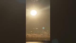 flashing sun