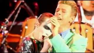 Queen and David Bowie (ft. Annie Lennox)  - Under Pressure - Live