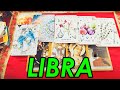 LIBRA ♎ ELE,A TÊM UMA FOTO SUA QUE OLHA TODA HORA! Veja o que está acontecendo com essa pessoa ...