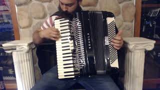 5696 - Black Sonola SS4 Ernie Felice Piano Accordion LM 41 120 $2999