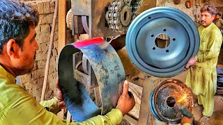 Making a Antique Belarus Tractor Front Wheels Manufacturing Process / Manufacturing Process of Wheel