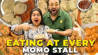 Eating At Every Momo Stall | Tandoori Momos, Chicken Steam Momos, Makhani Momos, Paneer Momos