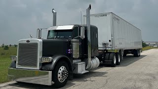 Docking Doors in My Peterbilt. Dry Van Loads