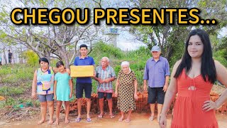 CHEGOU PRESENTES PRA FAMÍLIA BARBOZA, VEJA OS ACONTECIMENTOS NO SERTÃO NORDESTINO DO BRASIL