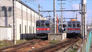 長野電鉄北須坂駅列車交換風景