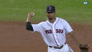 NYY@BOS: Bogaerts corrals deflection, gets the out