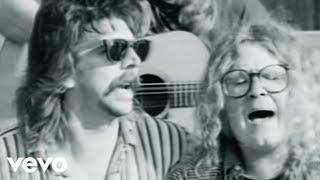 The Kentucky Headhunters - Walk Softly On This Heart Of Mine (Official Video)